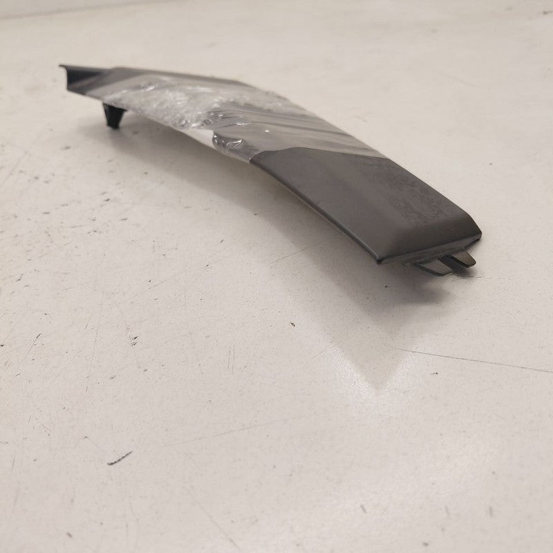 Honda HR-V Passenger Right Rear Door Pilar Trim Molding {727213W0A0} 2