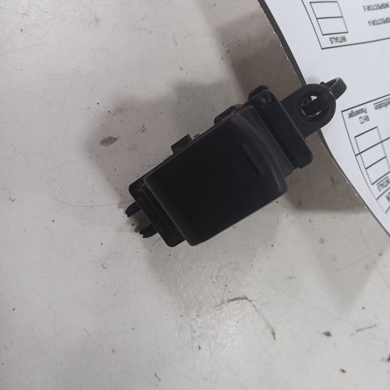 INFINITI QX50 Power Window Switch Right Passenger Rear  2017 2016 2015 2014