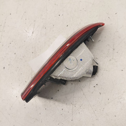 Driver Left Tail Light Brake Lamp Lid Mounted Incandescent Fits 14-17 