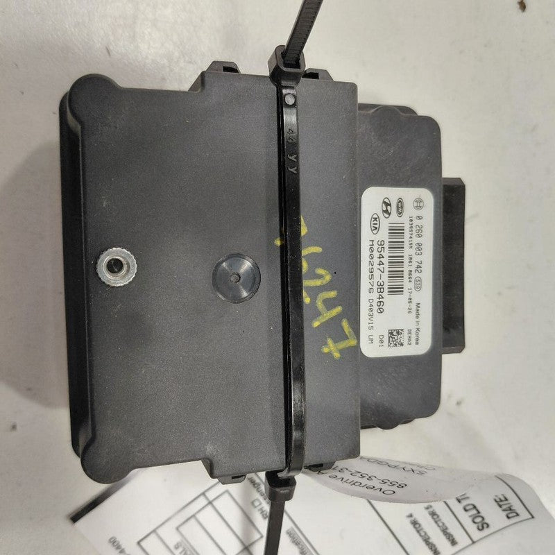Transfer Case Control Module Fits 16-18 Kia Sorento OEM