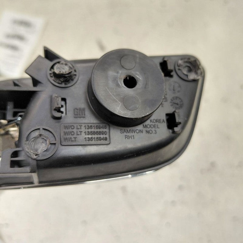 Chevy Trax Door Handle Right Passenger Front Interior Inside  2022 202