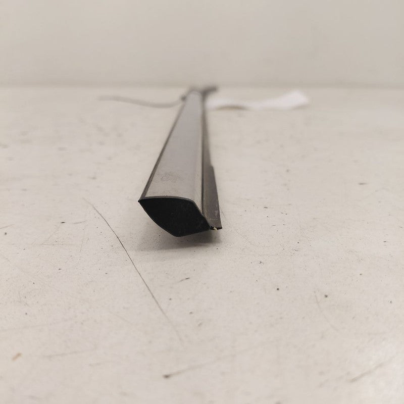 Nissan Murano Door Window Weather Strip Trim Rear Right Passenger Side