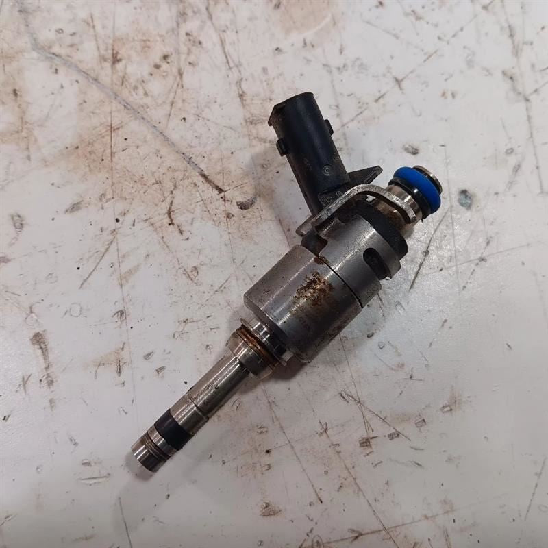 Fuel Injection Injector 1.6L VIN 2 8th Digit Fits 17-19 Kia Soul OEM