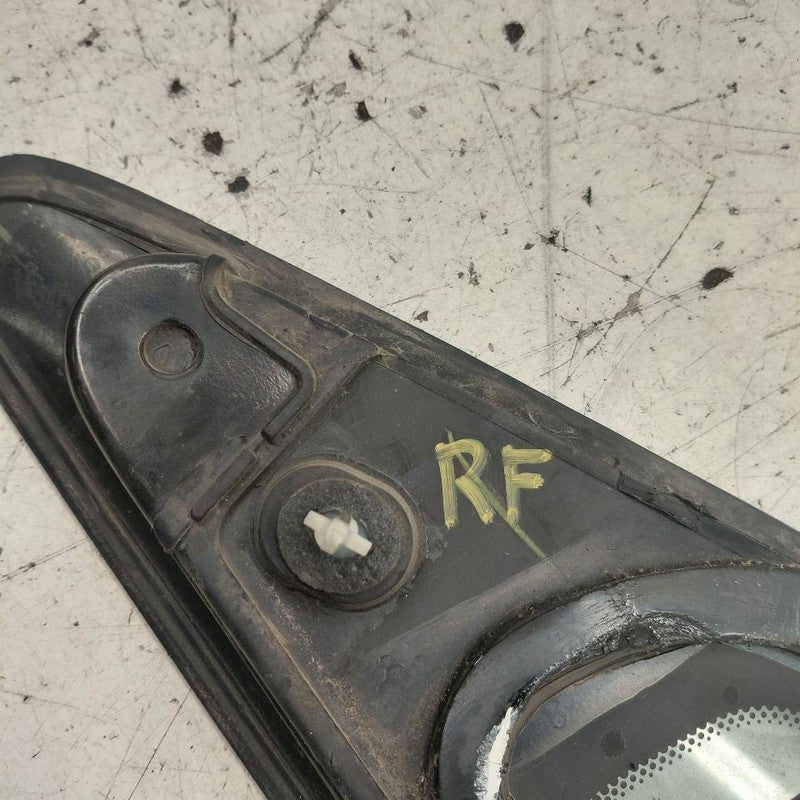 Passenger Right Windshield Pillar Glass Hatchback Note Fits 14-19 Niss