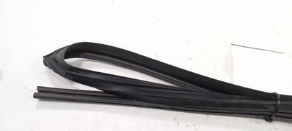 Lexus GS350 Door Glass Window Seal Rubber Right Passenger Rear Back 20
