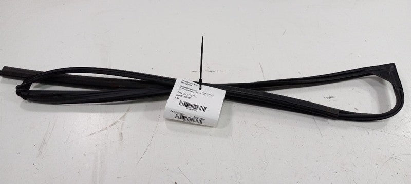 Subaru Legacy Door Glass Window Seal Rubber Left Driver Front 2015 201