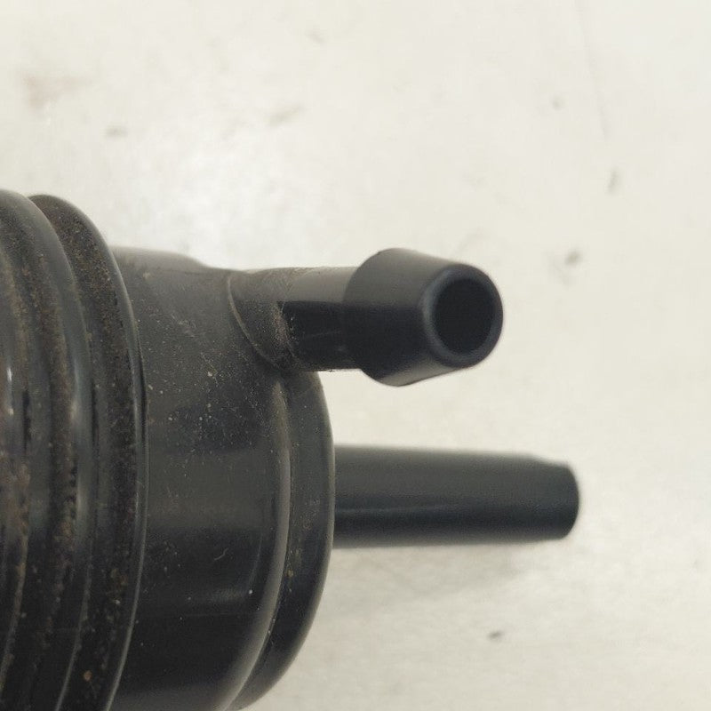 Chevy Volt Windshield Washer Wash Fluid Reservoir Motor Pump Electric 