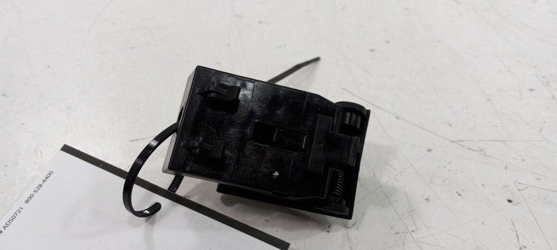 Chrysler 200 Hood Latch Release Handle Lever Switch 2015 2016 2017