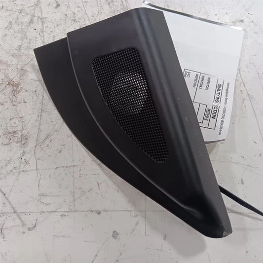 Hyundai Accent Mirror Mount Cover Door Trim Left Driver  2012 2013 2014 2015 201