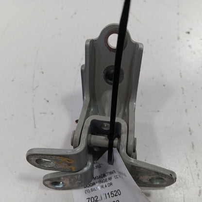 Kia Sportage Door Hinge Set Right Front Passenger  2022 2021 2020 2019 2018