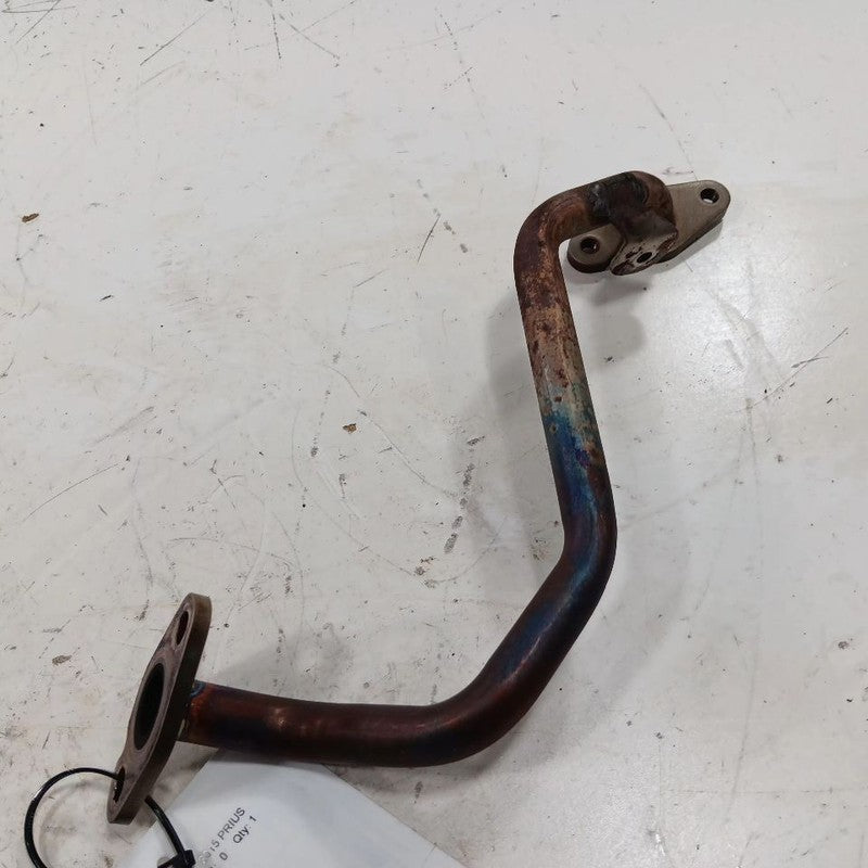 Toyota Prius C EGR Valve Tube Pipe Exhaust Line  2017 2016 2015 2014 2