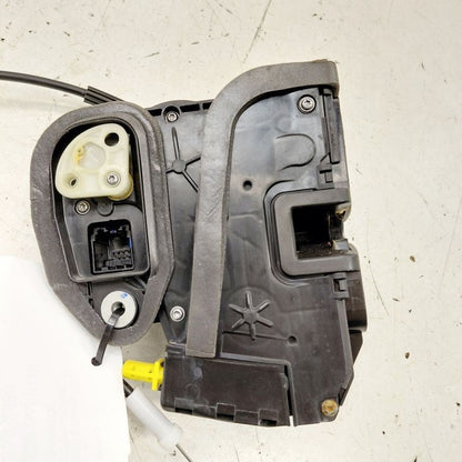 Cadillac XTS Door Latch Lock Right Passenger Front      2016 2017 2018