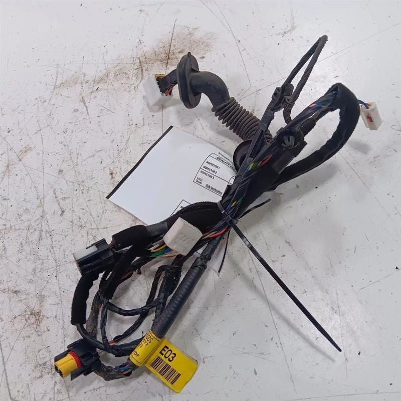 Hyundai Accent Door Harness Wire Wiring Right Passenger Rear  2012 2013 2014 201
