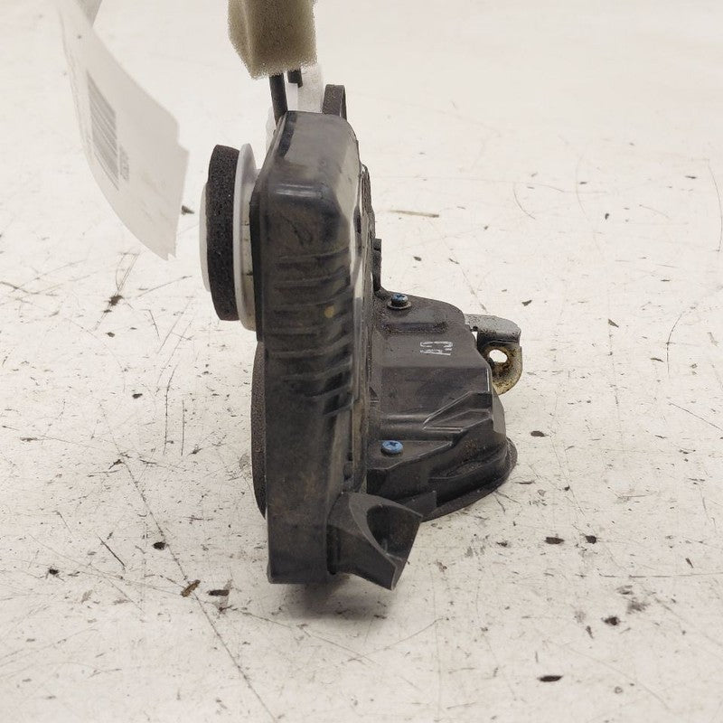 Honda CR-V Door Latch Lock Right Passenger Front  2019 2018 2017