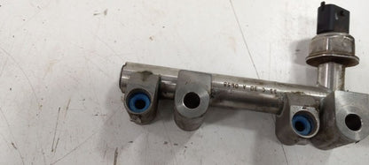 Hyundai Sonata Fuel Rail Injection Injector Mount Bar 2011 2012 2013 O