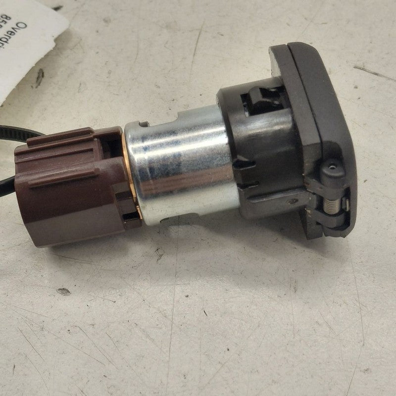 Chevy Volt 12V Power Port Socket  2019 2018 2017 2016