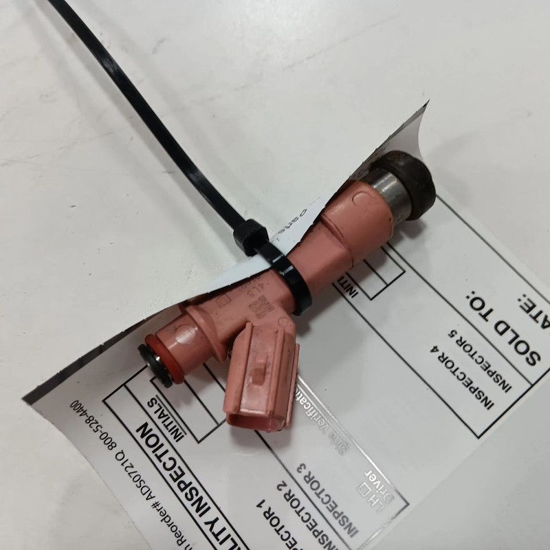 Fuel Injection Injector Toyota Prius C VIN B3 12-19 Toyota Prius OEM