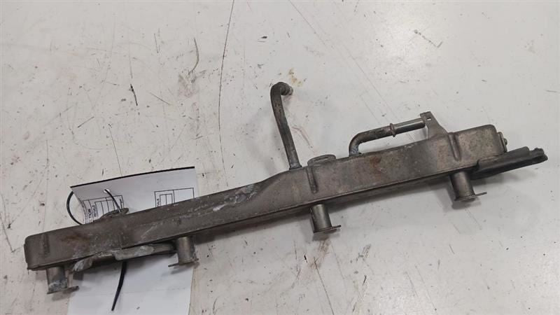 Lexus LS460 Passenger Right Fuel Rail Injector Mount Bar  2007 2008 20