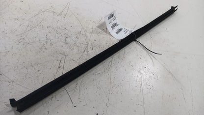 Buick Lacrosse Driver Left Front Weather Strip Interior  2017 2018 2019