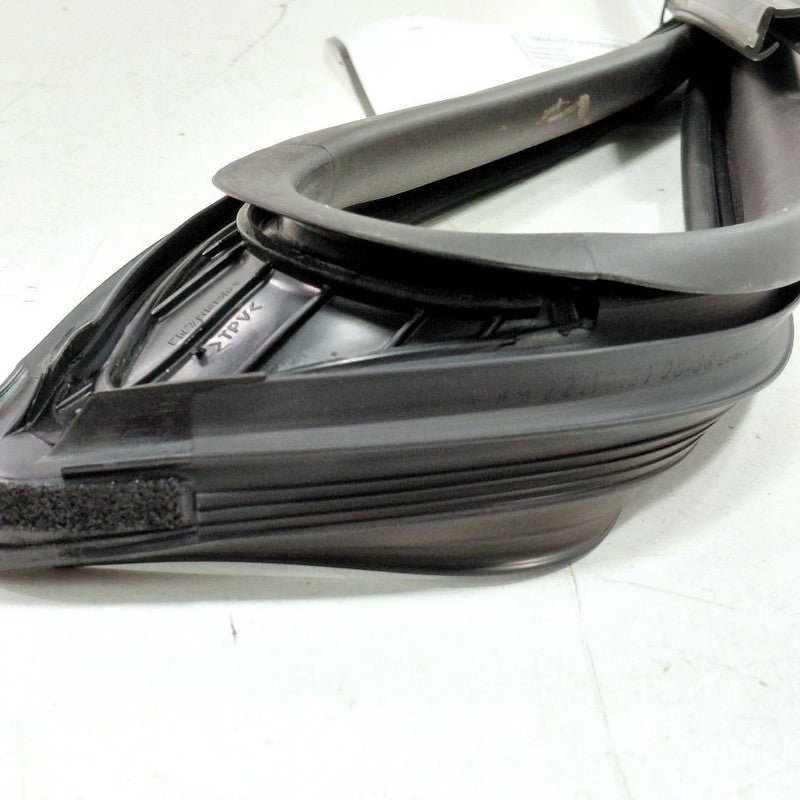 Hyundai Elantra Door Glass Window Seal Rubber Right Passenger Front  2