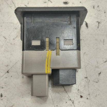 Nissan Versa Note USB Plug In Hub Port  2019 2018 2017