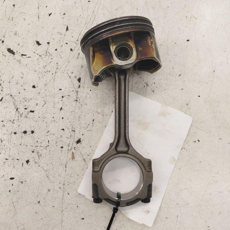 Nissan Rogue Single Piston With Connecting Rod   2.5 2021 2022 2023