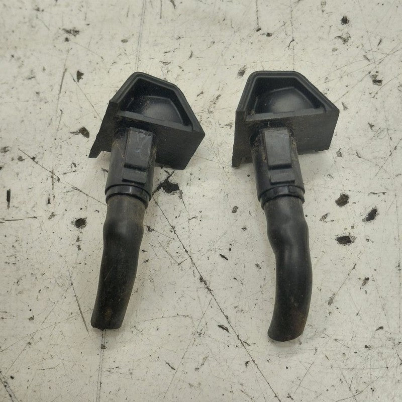 Nissan Versa Note Windshield Wiper Washer Fluid Hood Sprayer Nozzles  