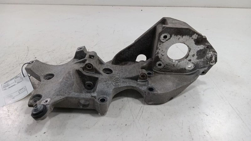 GOLF      2011 Engine Parts Misc  OEM