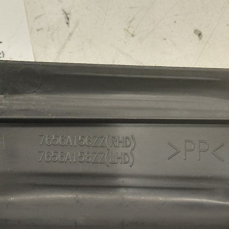 Mitsubishi Outlander   Sill Trim Plate Door Jam Right Passenger Front 
