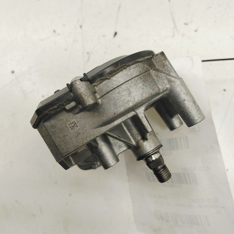 Front Windshield Wiper Motor Fits 23 Mazda 3