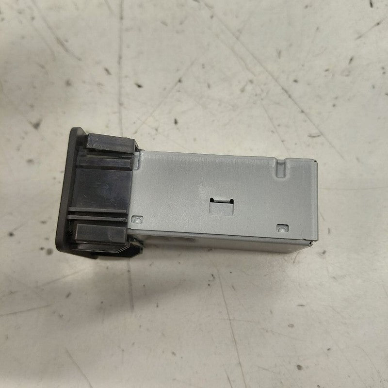 Honda HR-V USB Plug In Hub Port  2026 2025 2024 2023