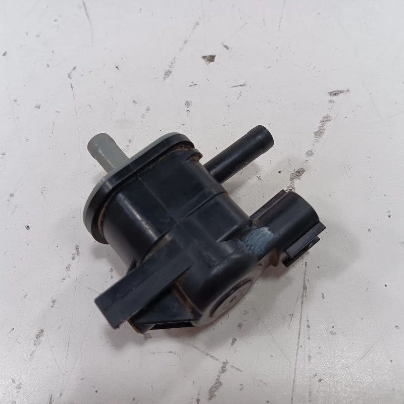 Legacy Outback 2.5 Vapor Purge Valve 16131AA060 2015 2016 2017 OEM
