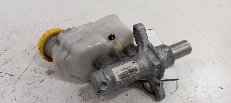 Brake Master Cylinder Fits 16-19 Subaru Legacy  OEM