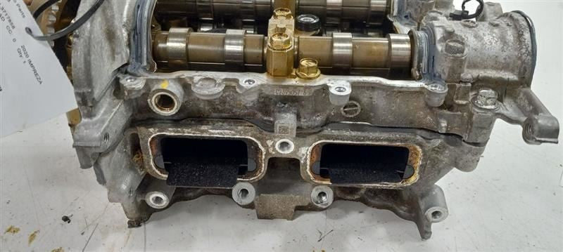 Passenger Right Cylinder Head Fits 17-19 IMPREZA  OEM