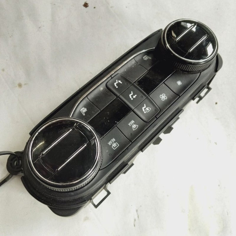 Dual Zone Auto Temperature Control Heat AC Switch Opt CJ2 21-23 Buick 