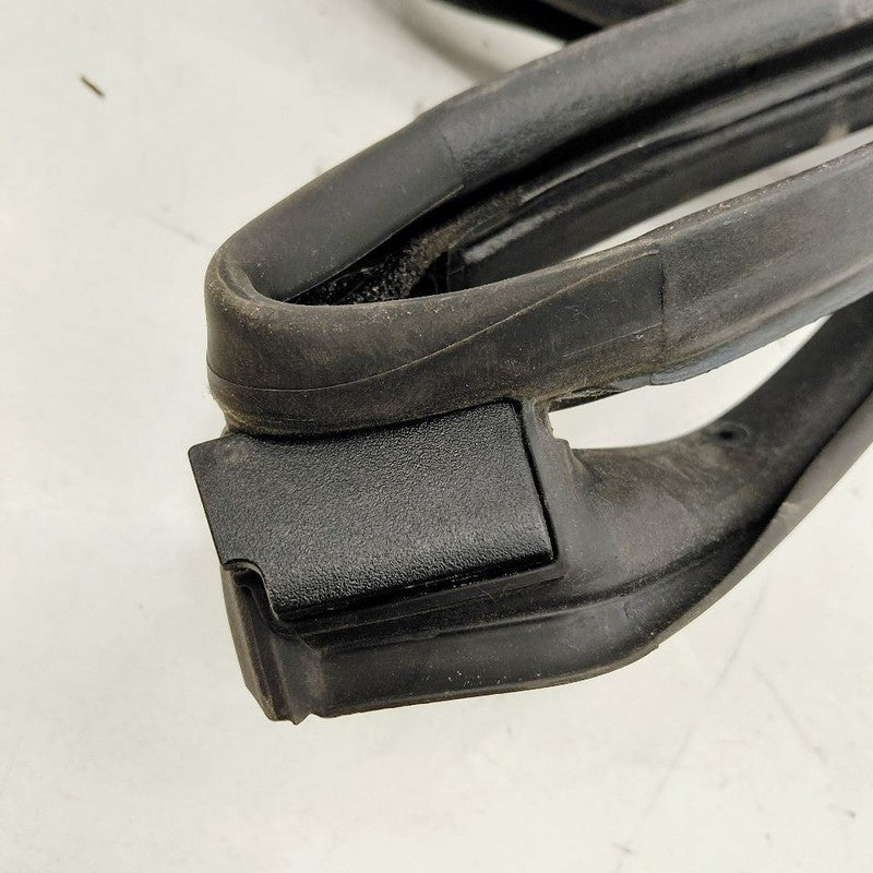 Nissan Maxima On Door Seal Rubber Right Passenger Rear Back  2018 2017