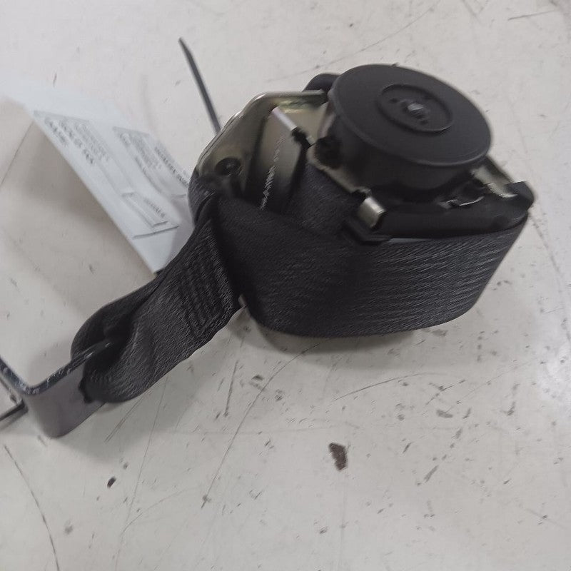 Chevy Trailblazer Seat Belt Strap Retractor Right Passenger Rear Back 