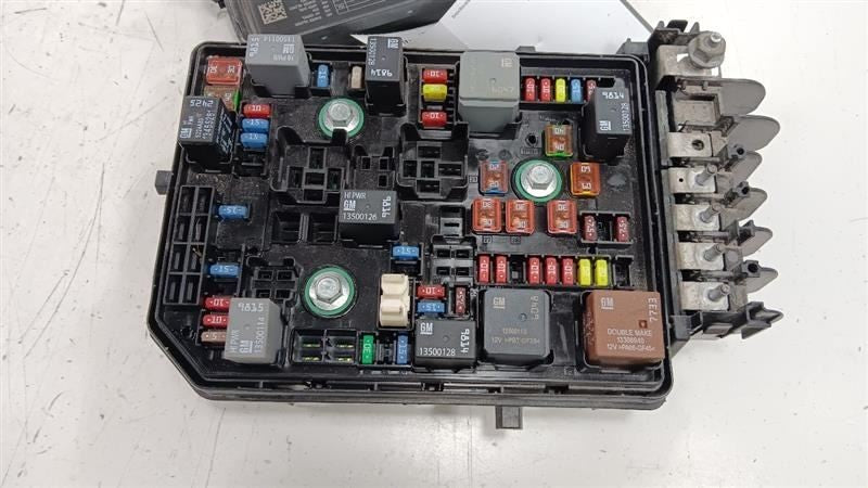 84809671 Fuse Box Engine Fits 18-19 EQUINOX
