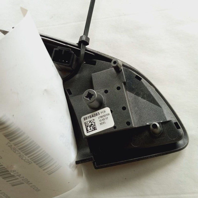 Mitsubishi Outlander   Steering Wheel Phone Radio Control Switch {8616
