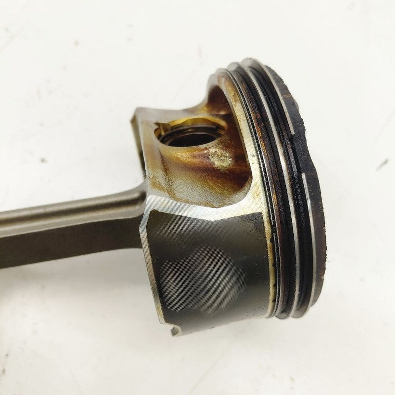 Cadillac XTS Single Piston With Connecting Rod       3.6 2016 2017 201