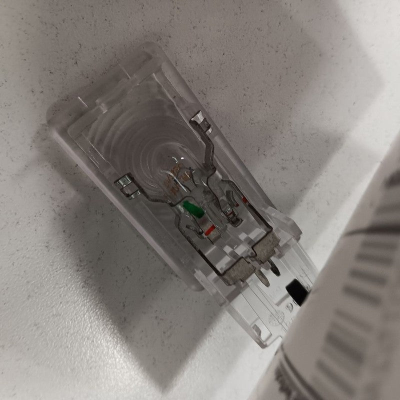 Buick Encore Dome Light Roof Lamp  2019 2018 2017 OEM