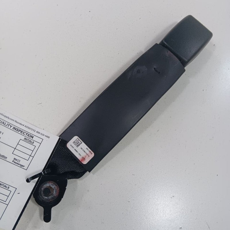 Ford Mustang Seat Belt Buckle Latch Left Driver Rear Back  2015 2016 2017