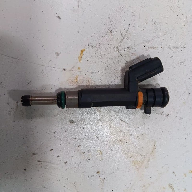 Fuel Injection Injector Fits 18-23 Nissan Kicks OEM