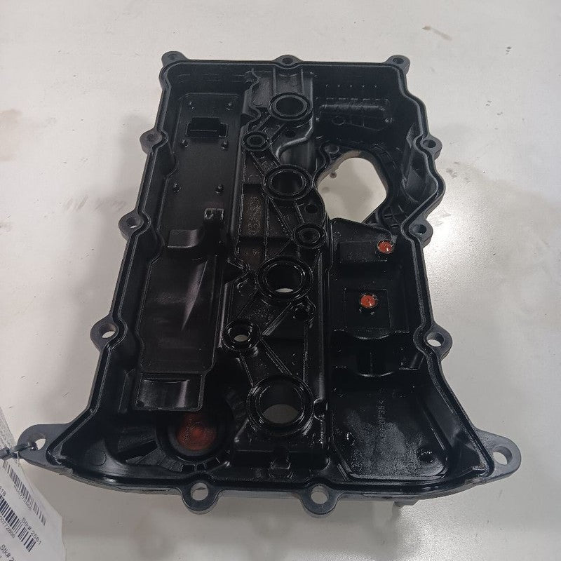 Kia Sorento Engine Cylinder Head Valve Cover  2.4 2018 2017 2016 OEM