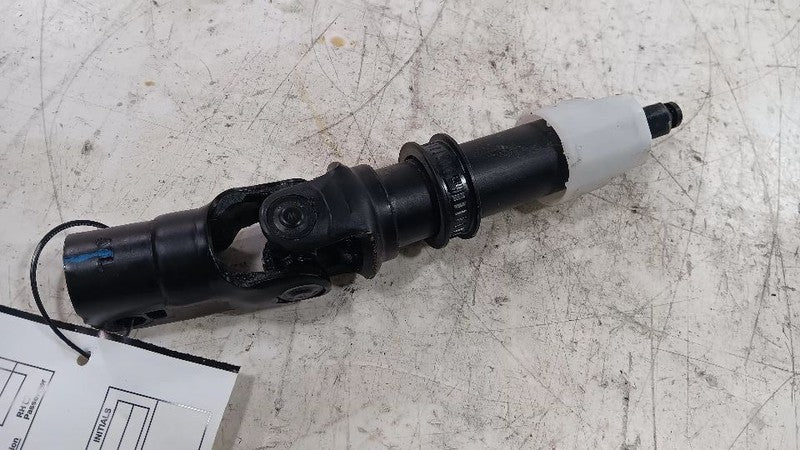 Buick Lacrosse Lower Steering Column Shaft Knuckle U Joint  2017 2018 
