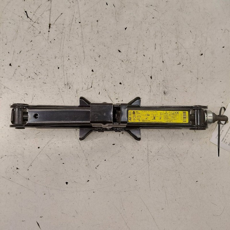 Hyundai Kona Spare Tire Changing Jack  2021 2020 2019