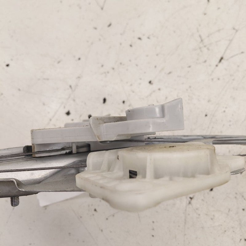 Driver Left Front Window Regulator Track Fits 18-23 Hyundai Kona