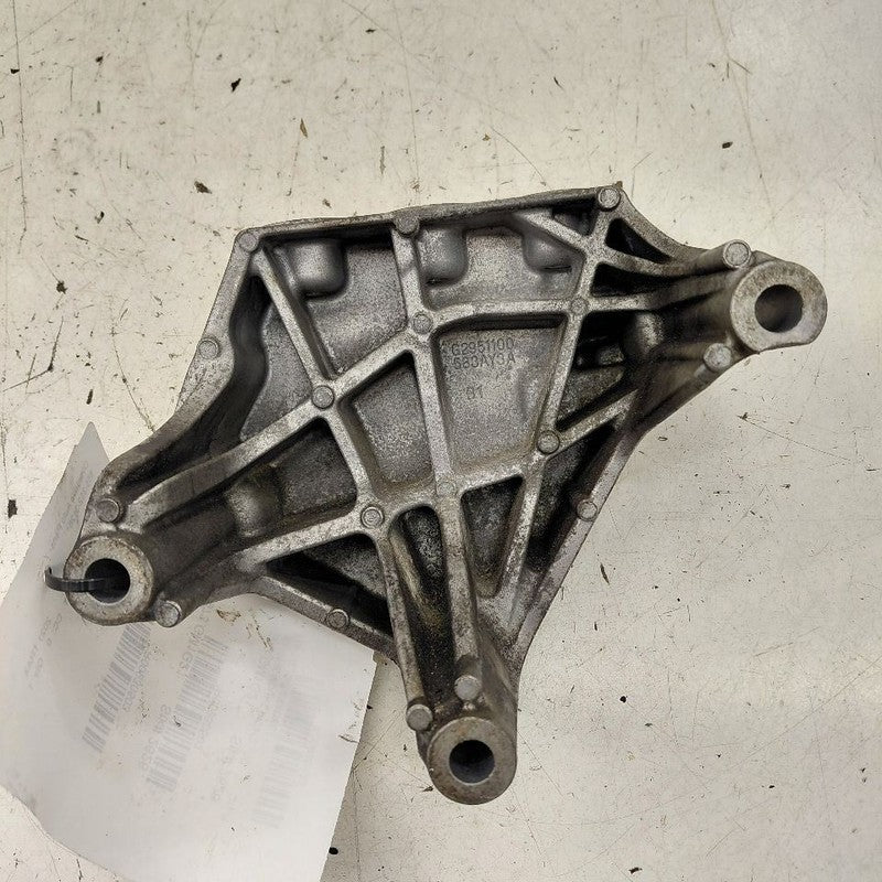 Chevy Trax Engine Motor Mount Bracket Right Passenger  1.4 2022 2021
