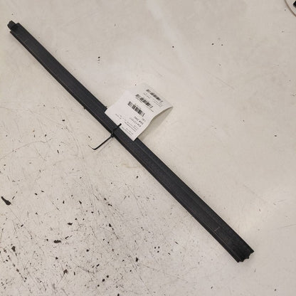 Ford Edge Right Front Weather Strip Interior  2018 2017 2016 2015