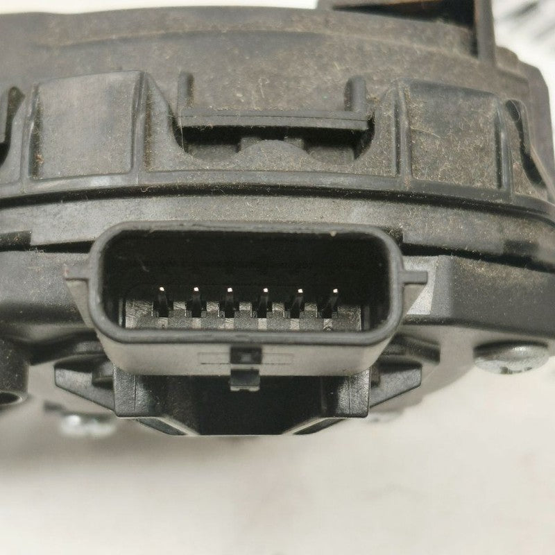 Nissan Rogue Gas Pedal  2017 2018 2019 OEM